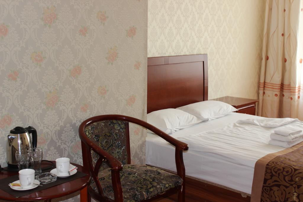 Toto Hotel Ulaanbaatar Room photo