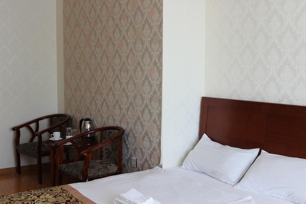 Toto Hotel Ulaanbaatar Room photo